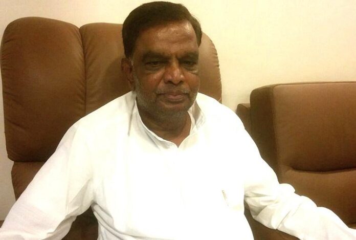 Veteran Dalit leader, BJP MP, Srinivas Prasad says wishes to take retirement from electoral politics