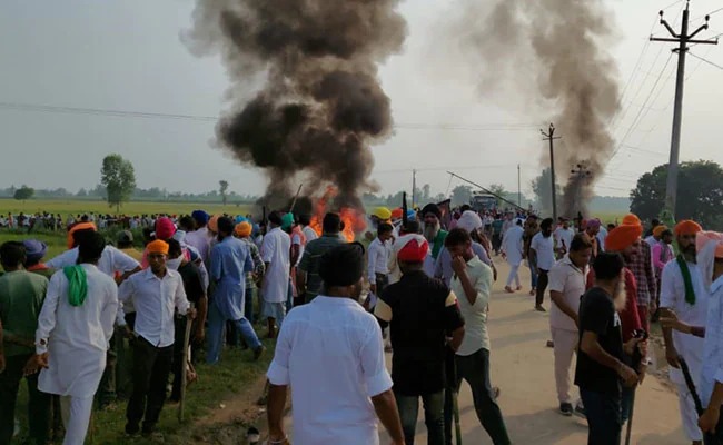 Bengaluru Farmer unions protest condemn violence in UP's Lakhimpur Kheri