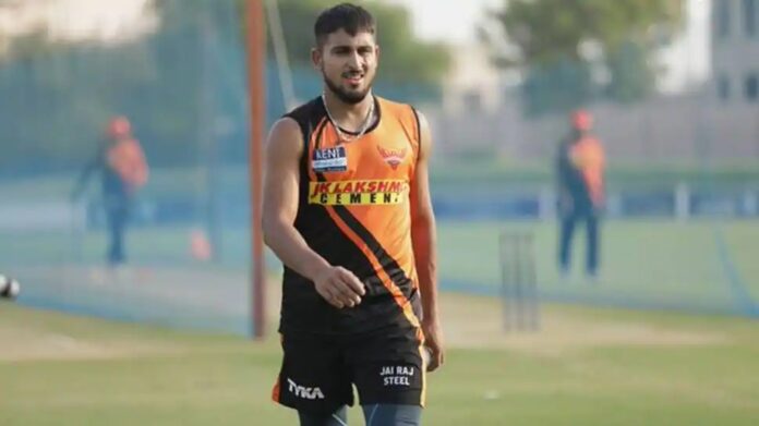 Pacer Umran Malik breaks his own records, bowls fastest delivery of IPL 2021 season
