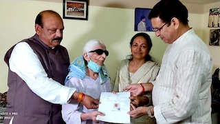 Impressed by Rahul Gandhi, 78-year-old woman transfers all her property to him