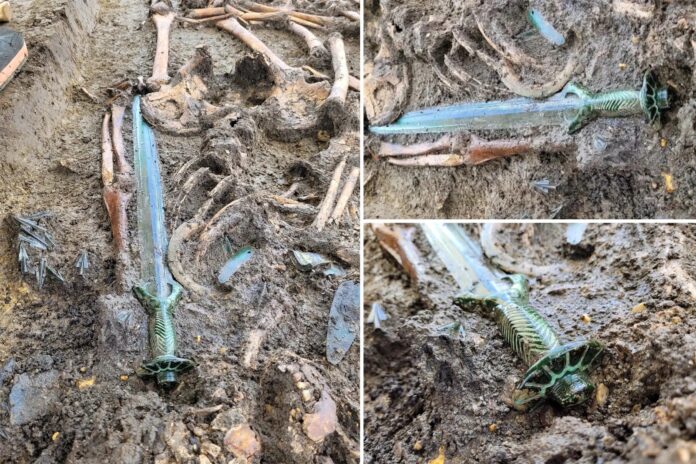 a-3000-year-old-sword-has-been-found-in-a-grave-in-germany-the