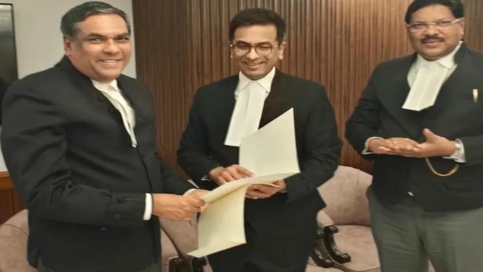 CJI Chandrachud Nominates Justice Sanjiv Khanna as Successor